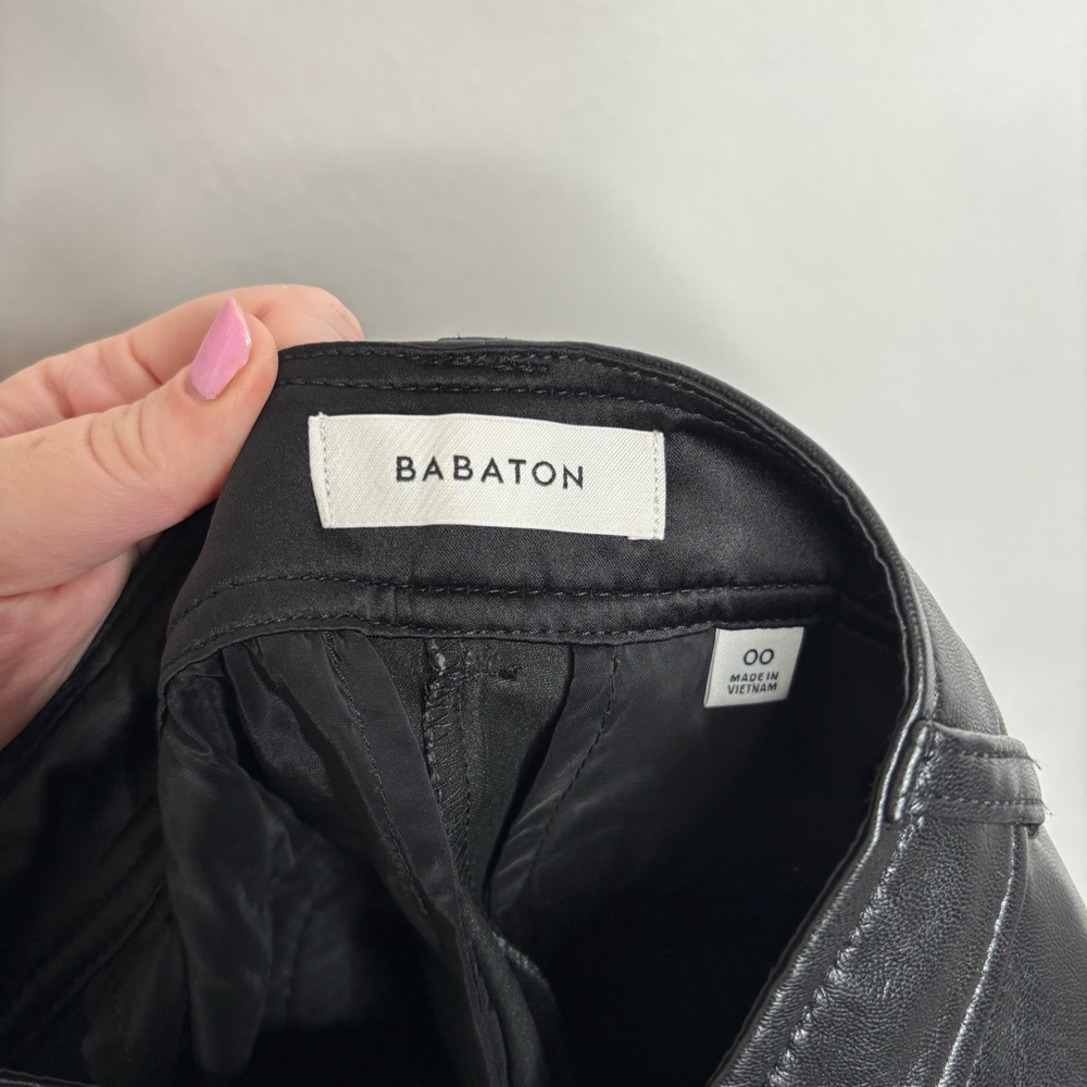 Aritzia Babaton Command Cropped Pant Mid-rise Vegan Leather pants size 00 - Picture 9 of 12